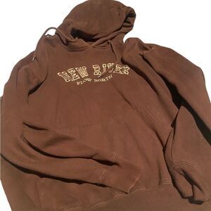 New River size large hoodie excellent condition